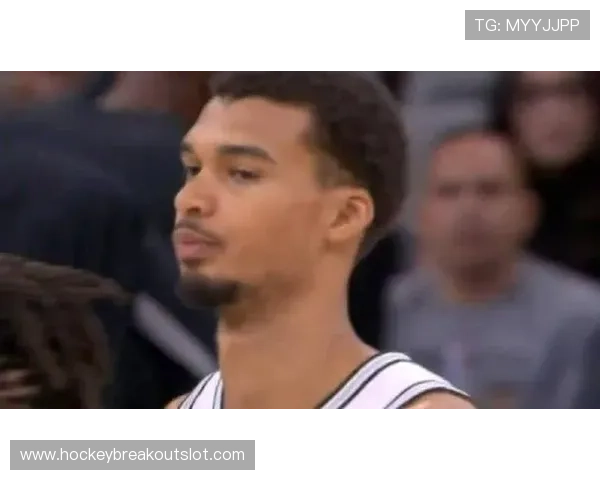 马刺季前赛5战全胜 文班亚马17分12篮板4盖帽大胜步行者29分 马刺季前赛5战全胜 文班亚马17分12篮板4盖帽大胜步行者29分